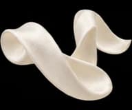 Flowing silk representing the fresh air accord